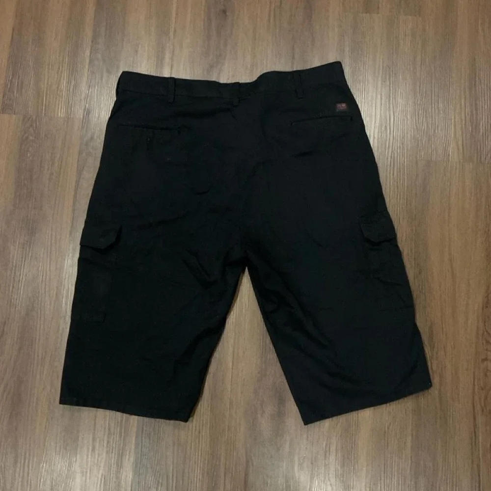 Red Kap black cargo shorts